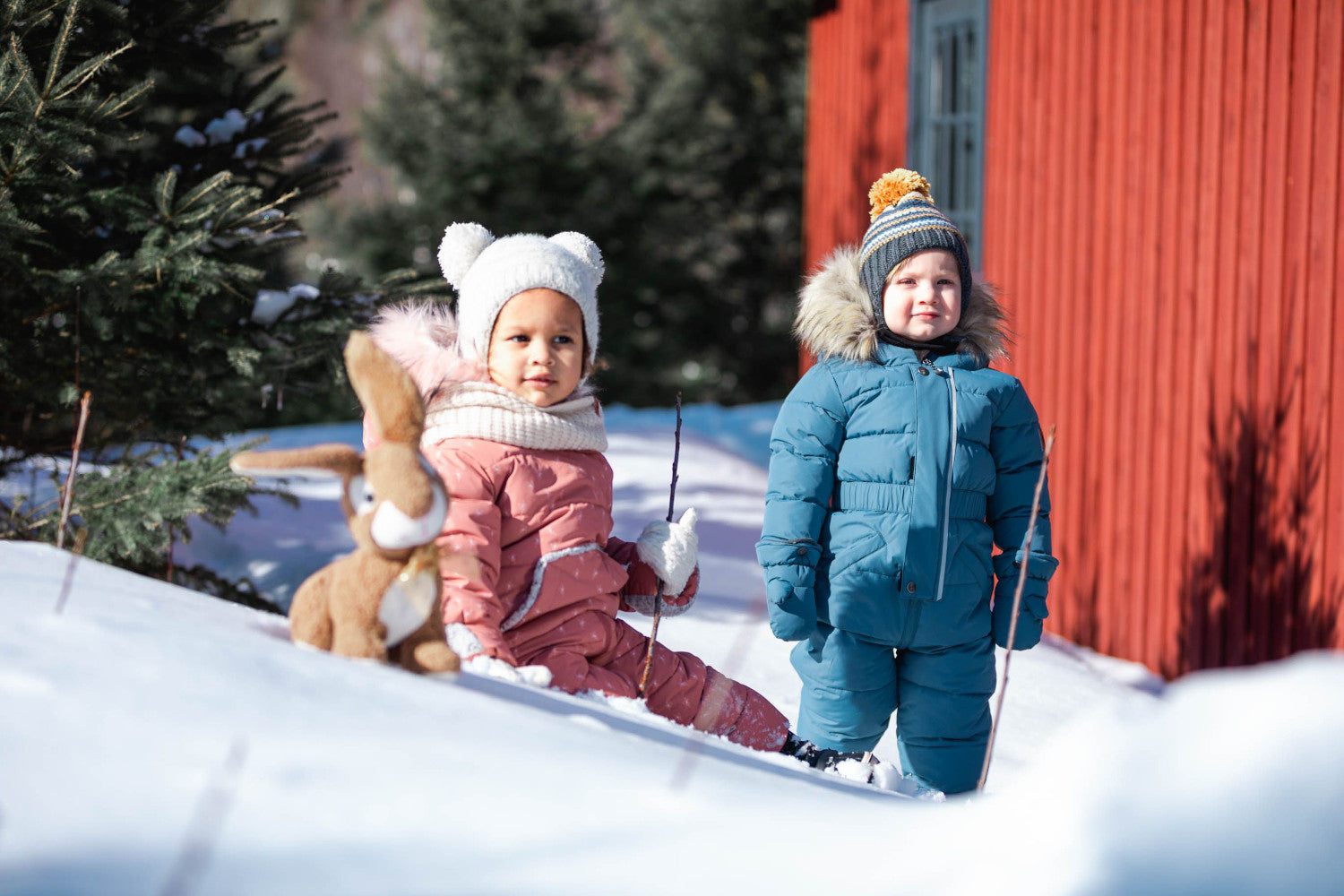 Petit guide d'habillement hivernal pour bébé - Dehors - URBANIA