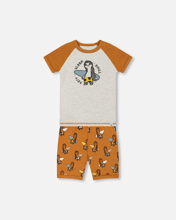 Organic Cotton Two-Piece Short Pajama Set Sloths On Tan And Mottled Background Pajamas Deux par Deux 12m