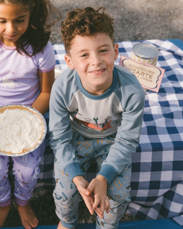 Organic Cotton Long Sleeve Top And Pants Two-Piece Pajama Set Tools On Bluish Gray Background - G30PB14_047