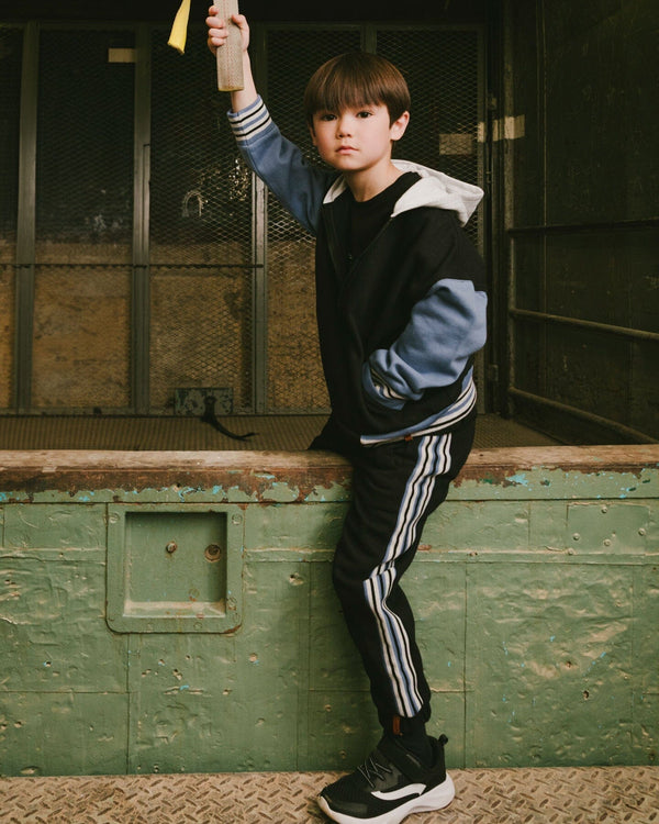 Fleece Sweatpants With Side Stripes Black - H20U20_999