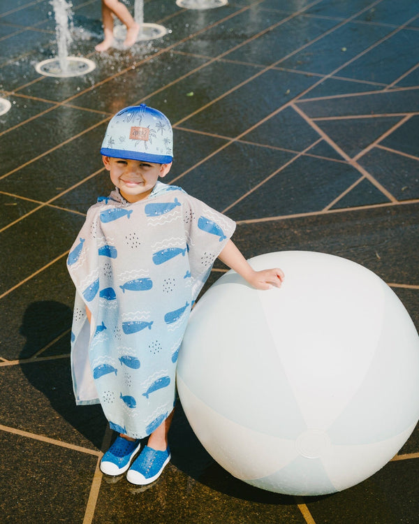 Hooded Beach Towel Blue Whale Print - H30OP_3H156