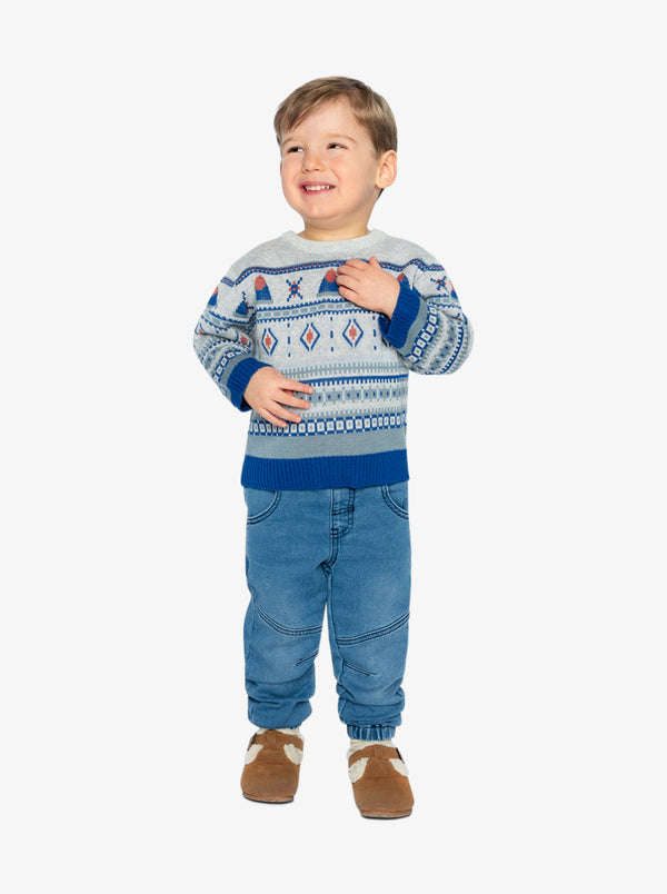 Nordic Knit holiday look
