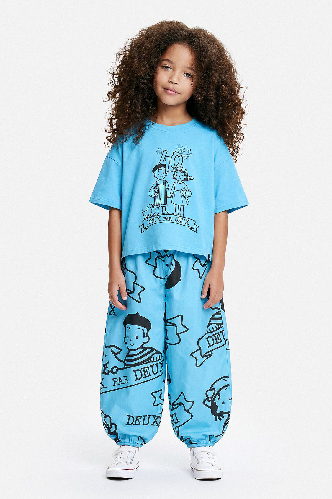 40. Jubiläums-Grafik-T-Shirt Himmelblau