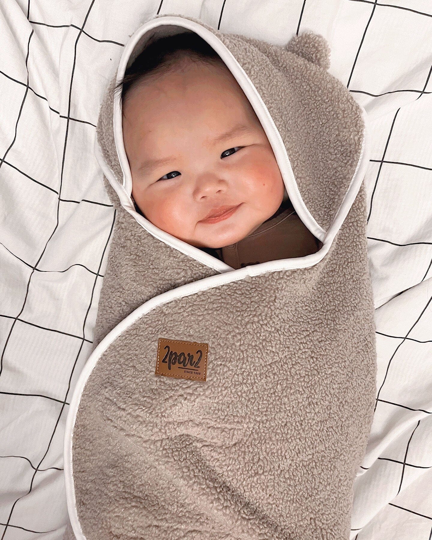 Baby Cocoon Brown Blanket For Car Seat and Stroller Accessories Deux par Deux 