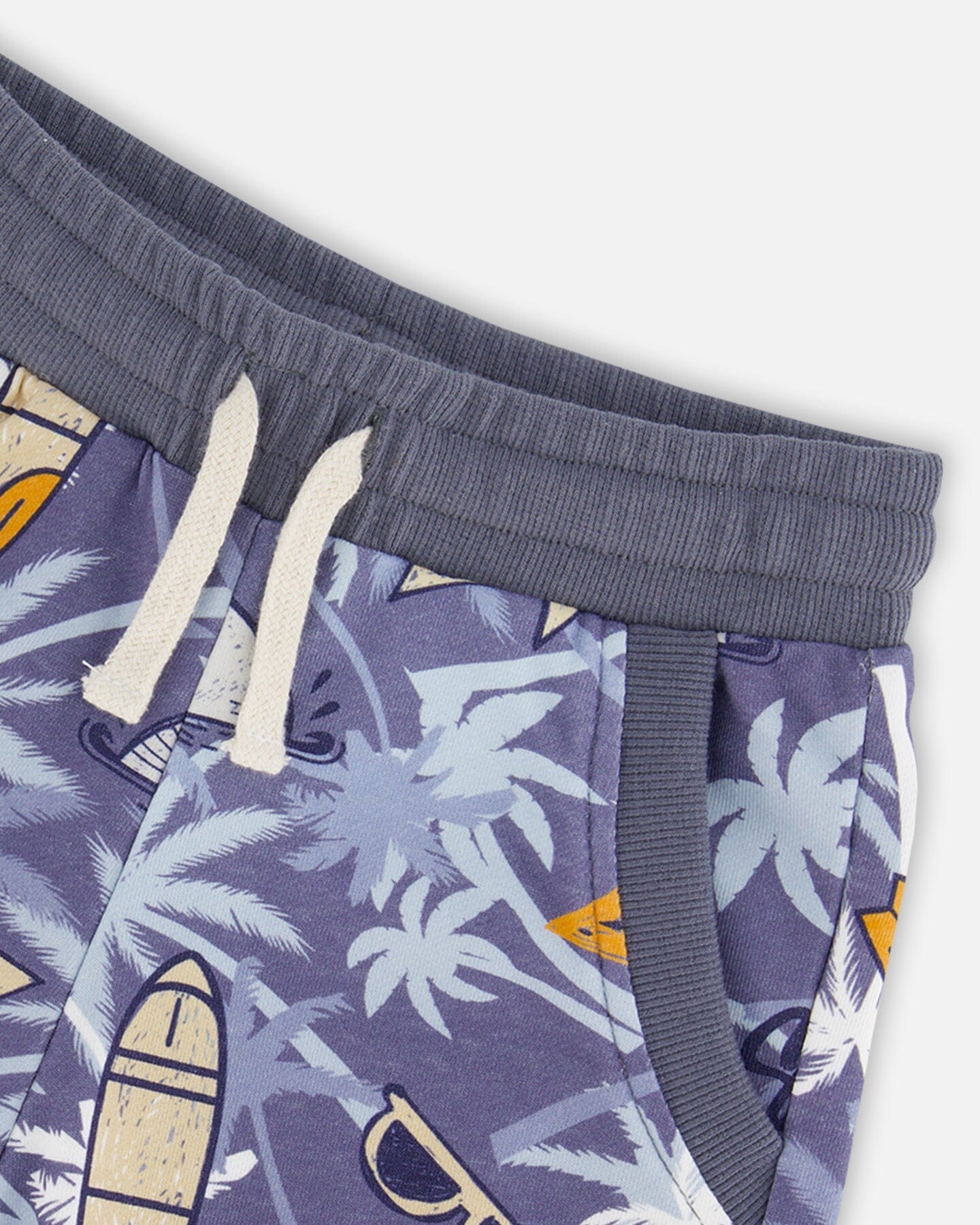 French Terry Short Printed Palm Tree And Surf - F30U27_036