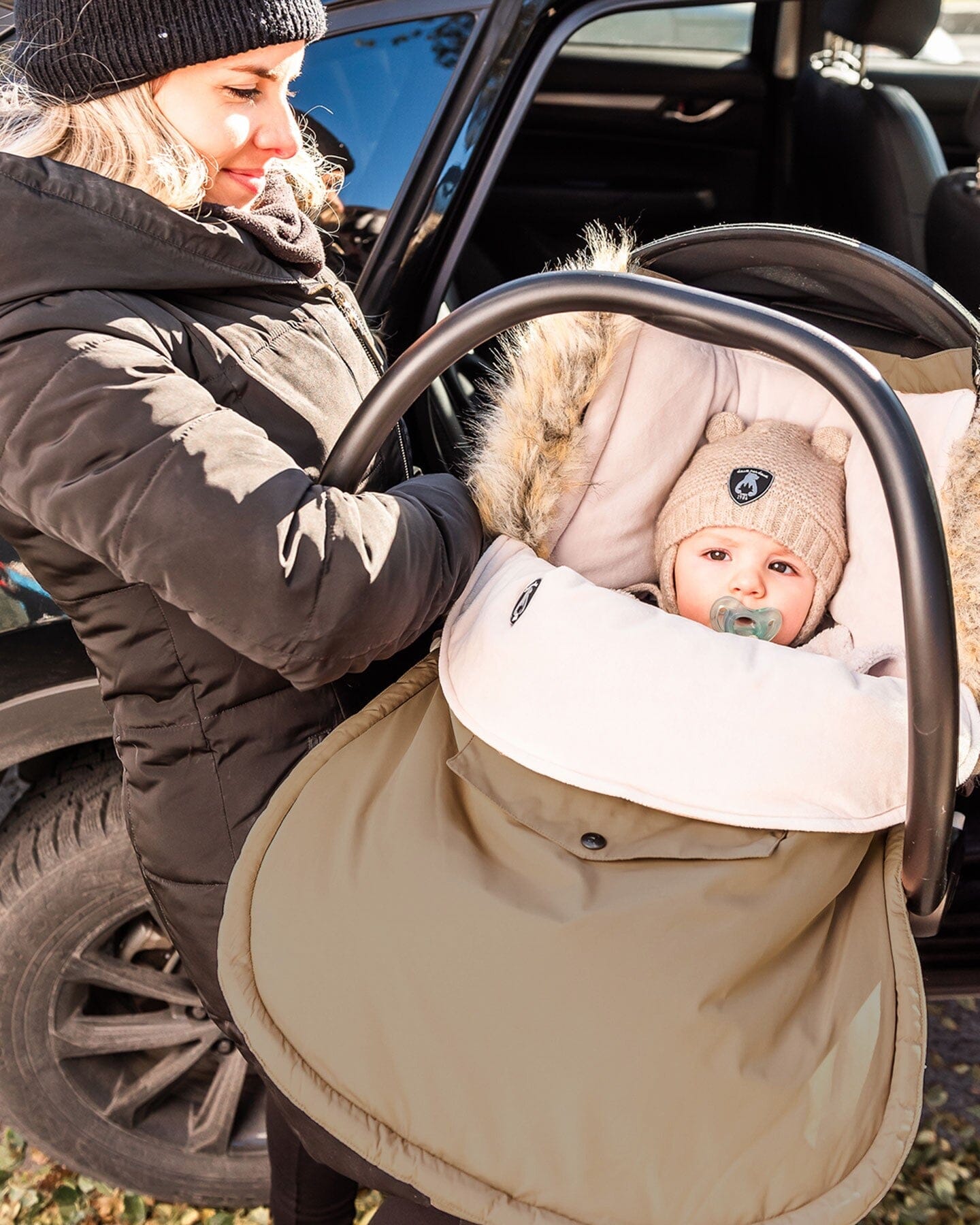 Baby Bunting Bag Pink Designed For Car Seat Snowsuits Deux par Deux 