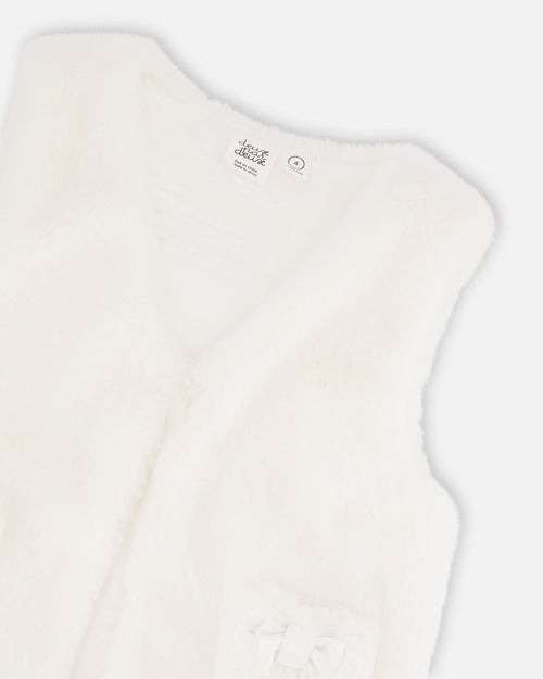 Faux Fur Vest Off White Sweaters & Hoodies Deux par Deux 