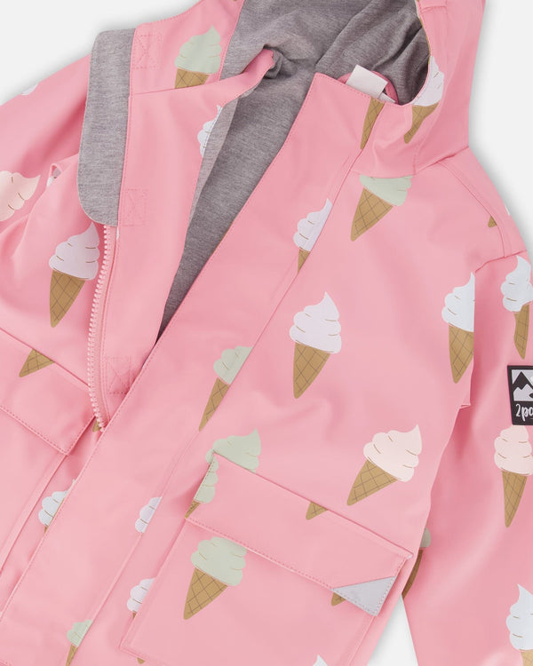 Pink Raincoat With Cones That Change Color Upon Contact With Water - G30W49_062