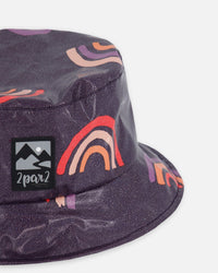 Printed Rain Coat With Hat Rainbow On Shiny Background - G30W98_026