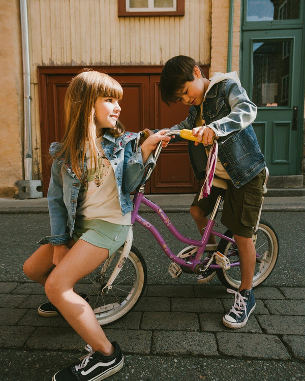 Light Blue Denim Jacket With Embroidery - H30K50_01250