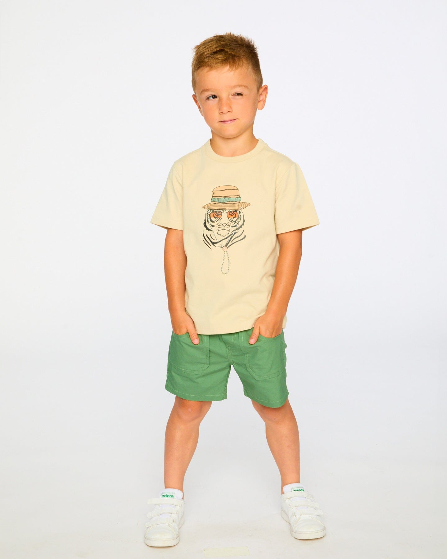 Parachute Shorts With Patch Pockets Green - H30YB26_03005