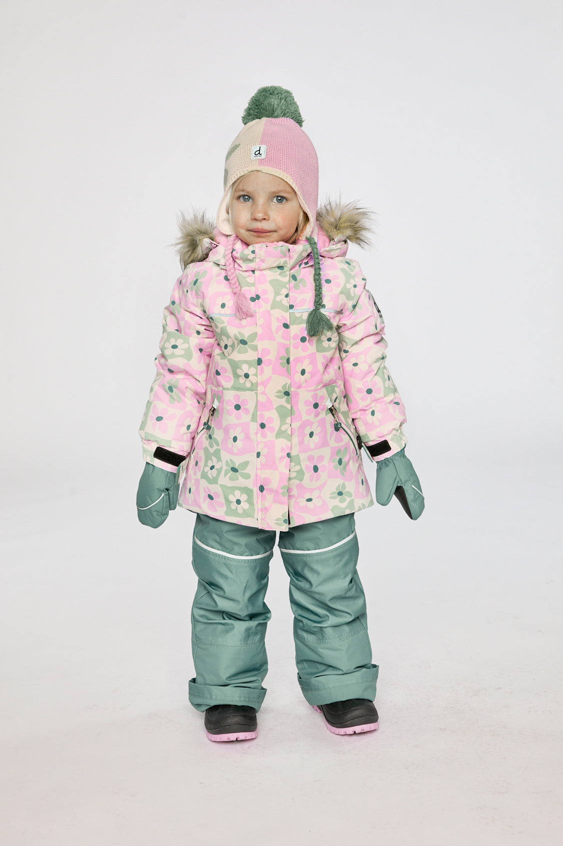 Two Piece Discover Snowsuit White With Retro Pink Print - J10DG80_1J017