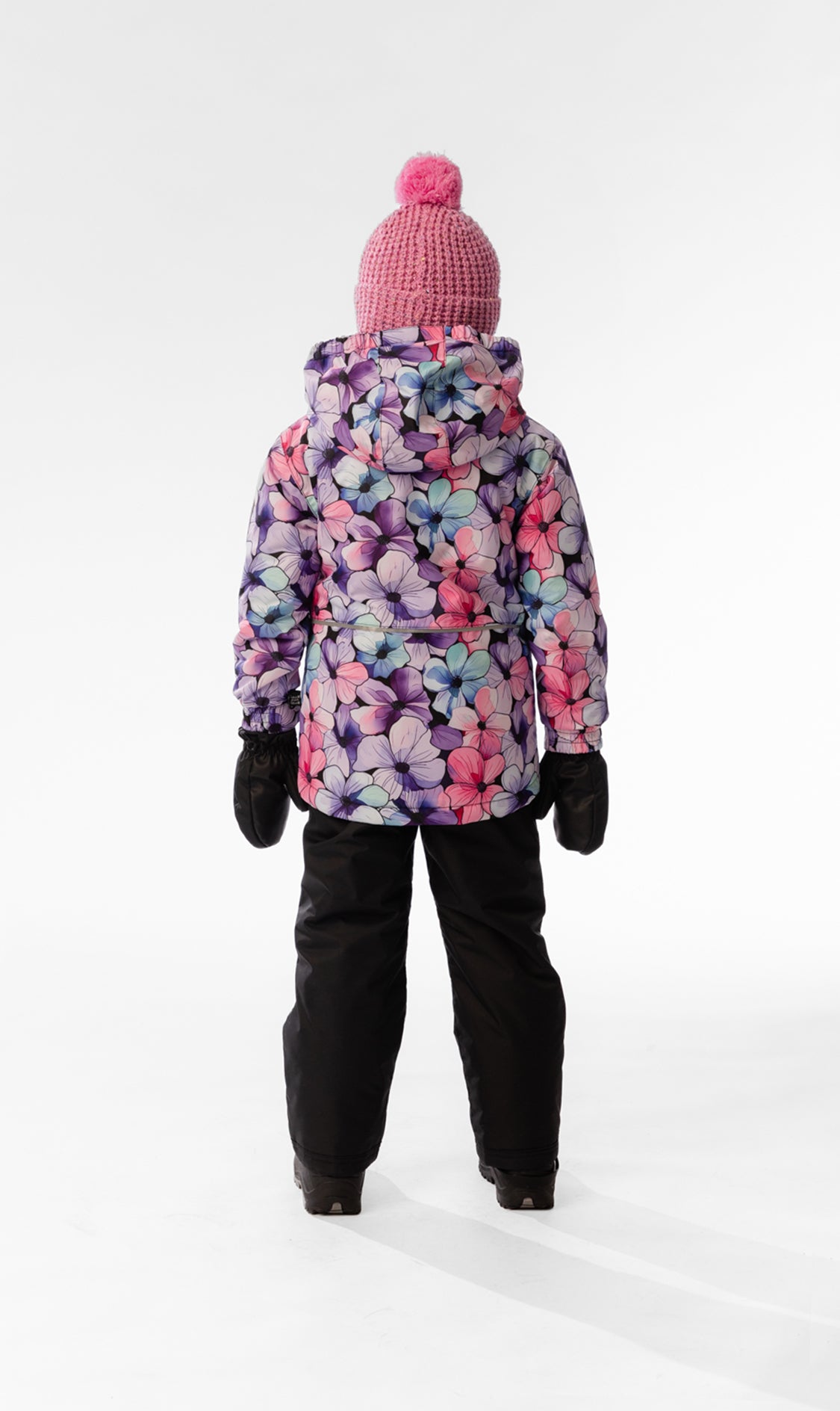 Leichter zweiteiliger Chill-Schneeanzug mit lila Blumenmuster