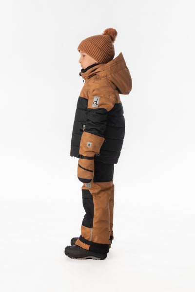 Zweiteiliger PLAY-Schneeanzug zum Spielen in Braun und Schwarz mit brauner Hose