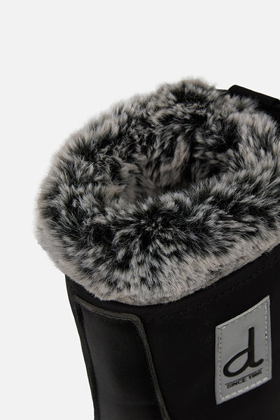 Winterstiefel mit herausnehmbarem Futter in Schwarz