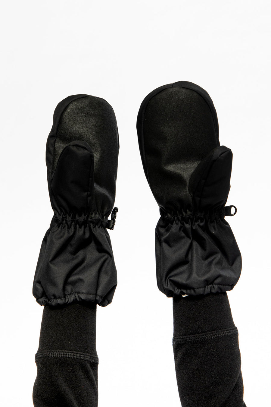 Play Winter Mittens Black - J10XM202_09990