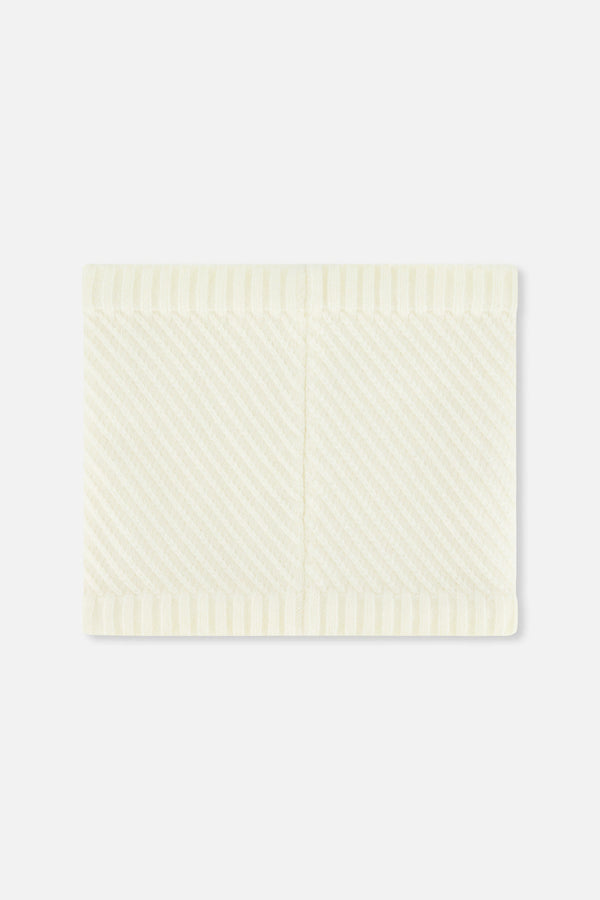 Winter Knit Neckwarmer Off-White - J10XT2_01880