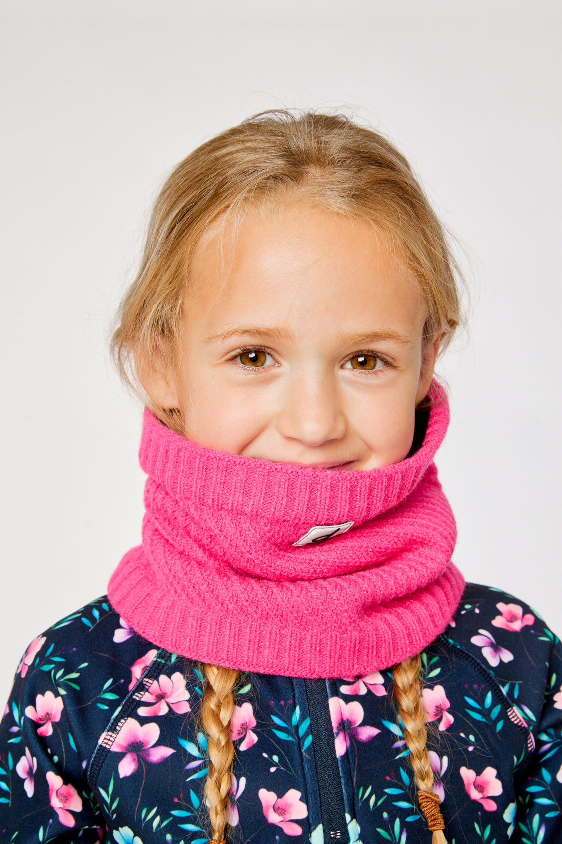 Winter Knit Neckwarmer Bright Pink - J10XT2_06990
