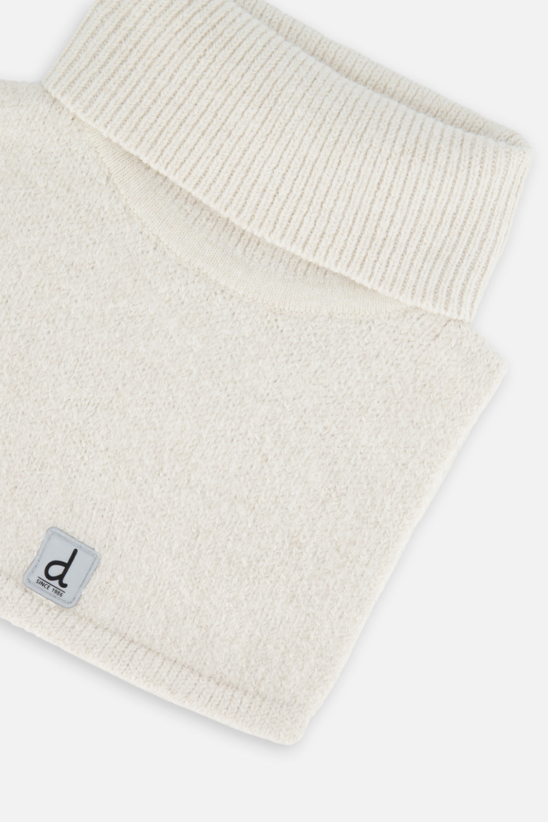Knit Turtle Neckwarmer Off-White - J10XT3_01880