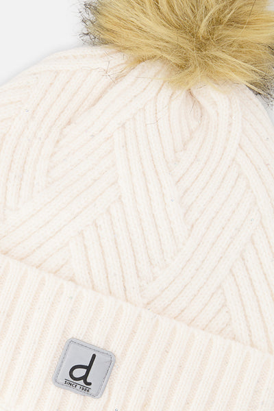 Winter Knit Hat With Pompom Off-White - J10XT5_01880