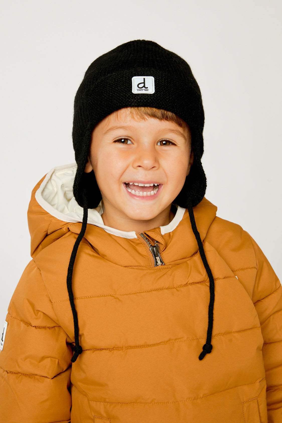 Baby Winter Knit Hat With Ear Flaps And Strings Noir - J10ZA07_09990