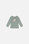 Baby Langarmshirt aus Bio-Baumwolle in Salbeigrün