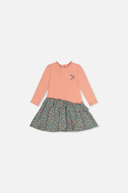 Baby-Kleid aus zwei Materialien in Blassrosa mit grünem Blumenmuster