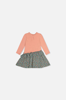 Baby-Kleid aus zwei Materialien in Blassrosa mit grünem Blumenmuster