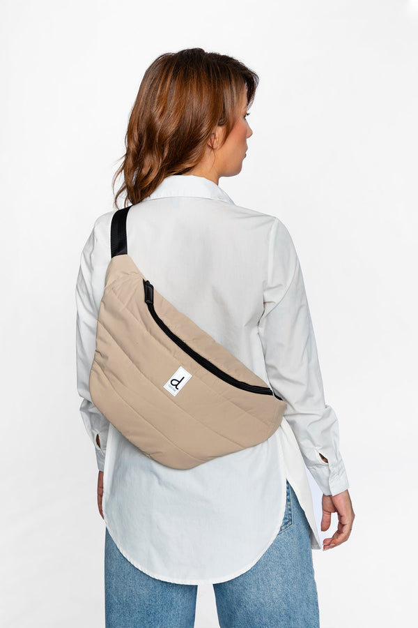 Changing Sling Bag Beige - J20Z103_01470