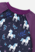 Tablier bleu et violet imprimé licornes