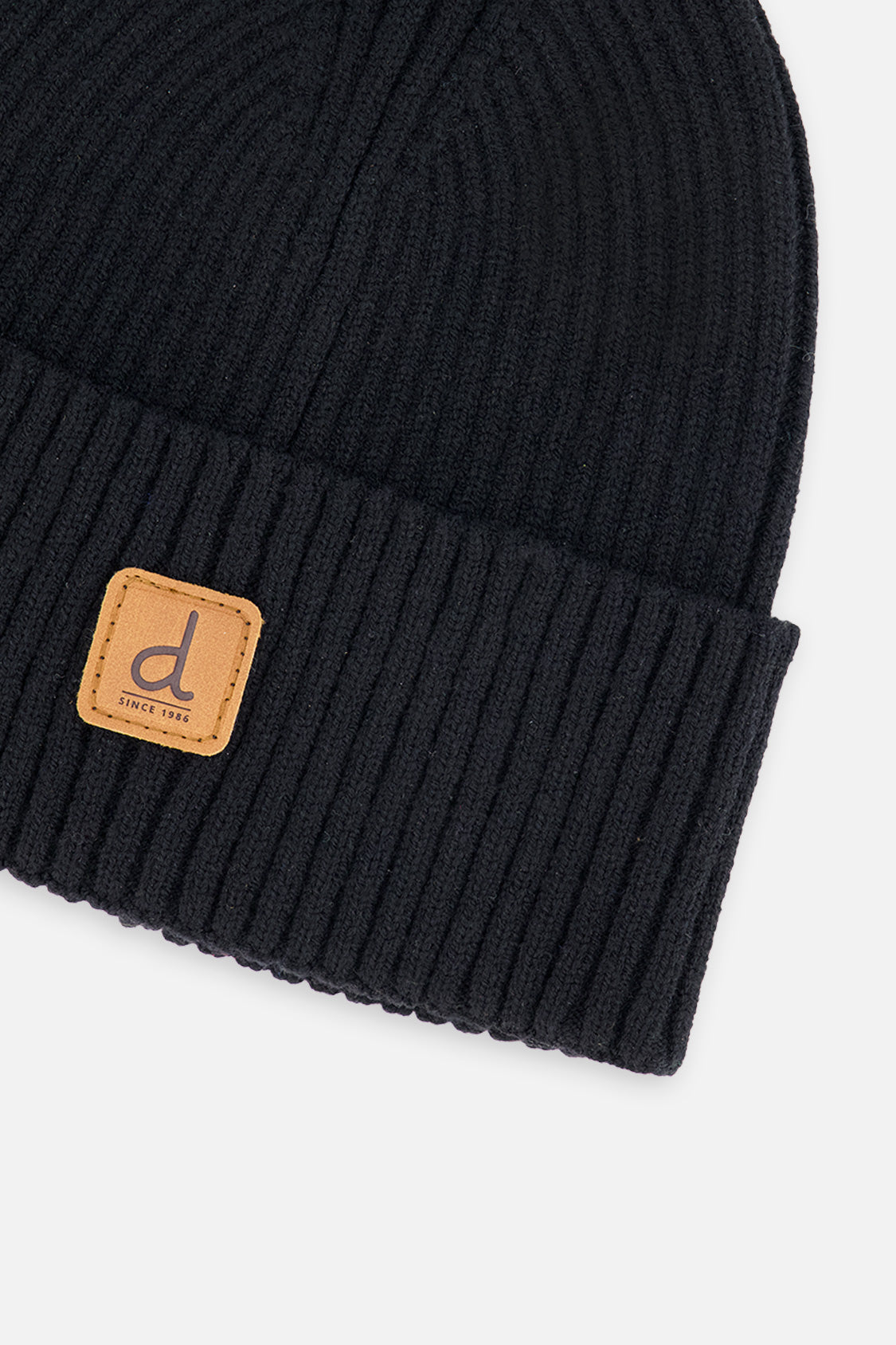 Ribbed Knit Hat Black - J20ZW01_09990